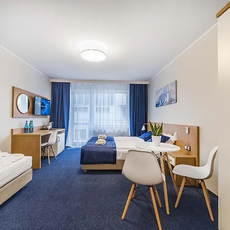 Navii * Wladyslawowo